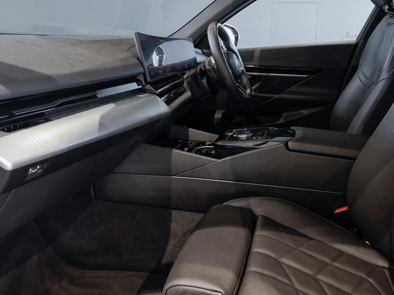 Used BMW 5 Series 2025 for sale - 76864938: Photo 5