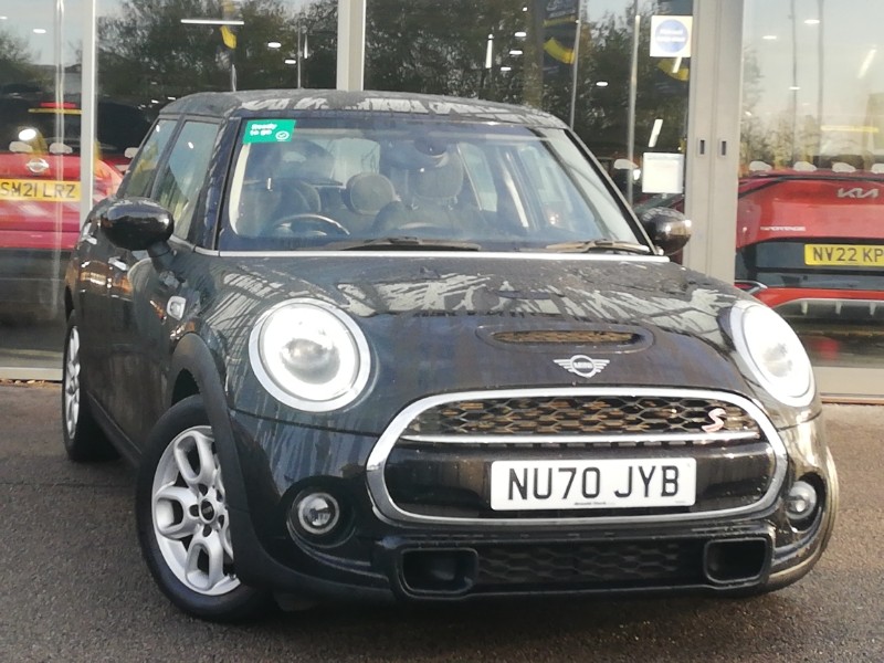 Used MINI Hatch 2020 for sale - 76492852: Photo 1