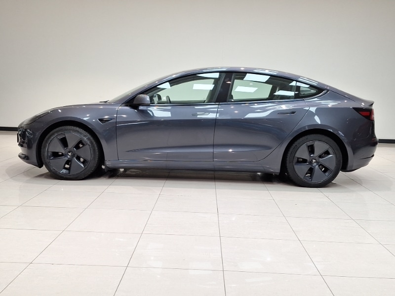 Used Tesla Model 3 2021 for sale - 76567640: Photo 4