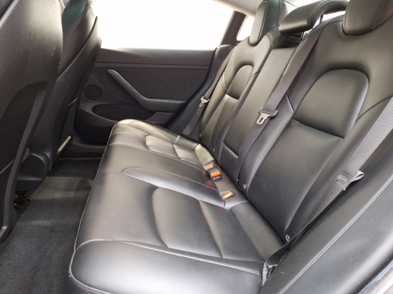 Used Tesla Model 3 2021 for sale - 76567640: Photo 6