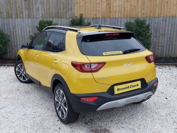 Used Kia Stonic 2021 for sale - 77424059: Photo