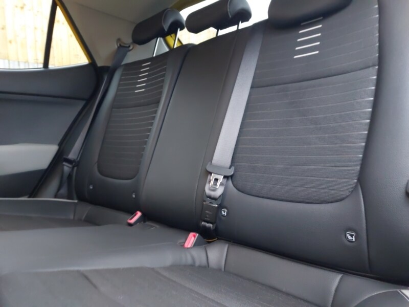 Used Kia Stonic 2021 for sale - 77424059: Photo 6