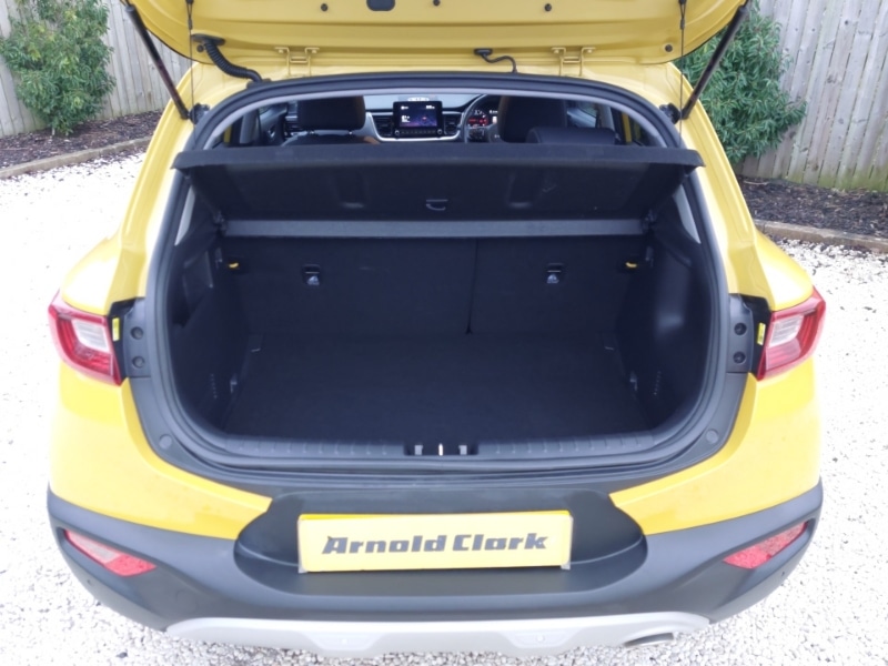 Used Kia Stonic 2021 for sale - 77424059: Photo 8