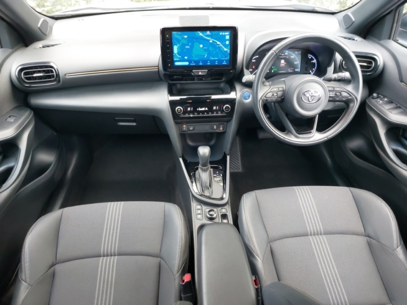 Used Toyota Yaris Cross 2022 for sale - 76614399: Photo 2