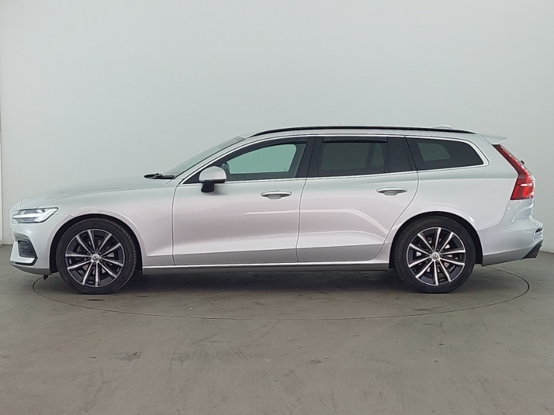 Used Volvo V60 2021 for sale - 77752320: Photo 4