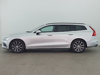 Used Volvo V60 2021 for sale - 77752320: Photo