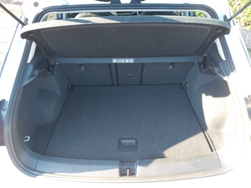 Used Volkswagen T-Roc 2021 for sale - 77702522: Photo 8