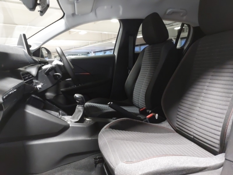 Used Peugeot 208 2023 for sale - 76571837: Photo 5