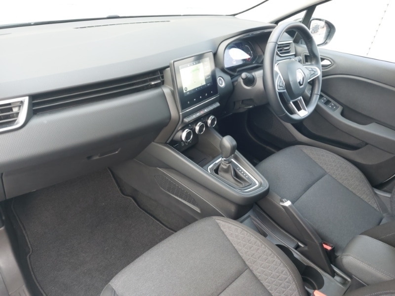 Used Renault Clio 2023 for sale - 77874724: Photo 11