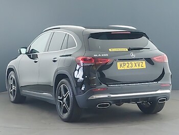 Used Mercedes-Benz GLA 2023 for sale - 76596768: Photo