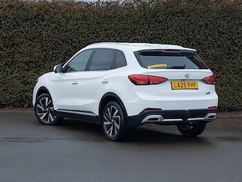 Used MG MG ZS 2025 for sale - 77052002: Photo