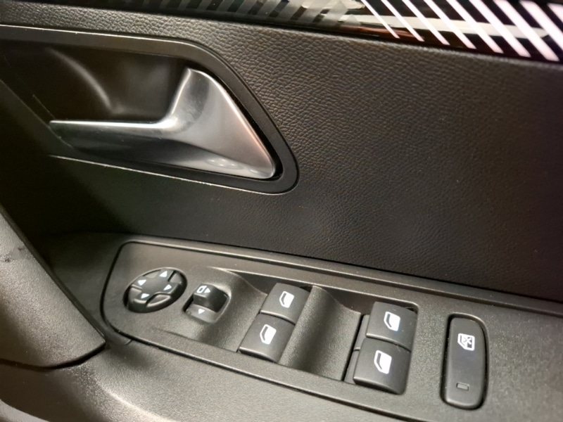 Used Peugeot 2008 2024 for sale - 77752662: Photo 12