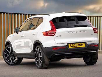 Used Volvo XC40 2025 for sale - 77923884: Photo