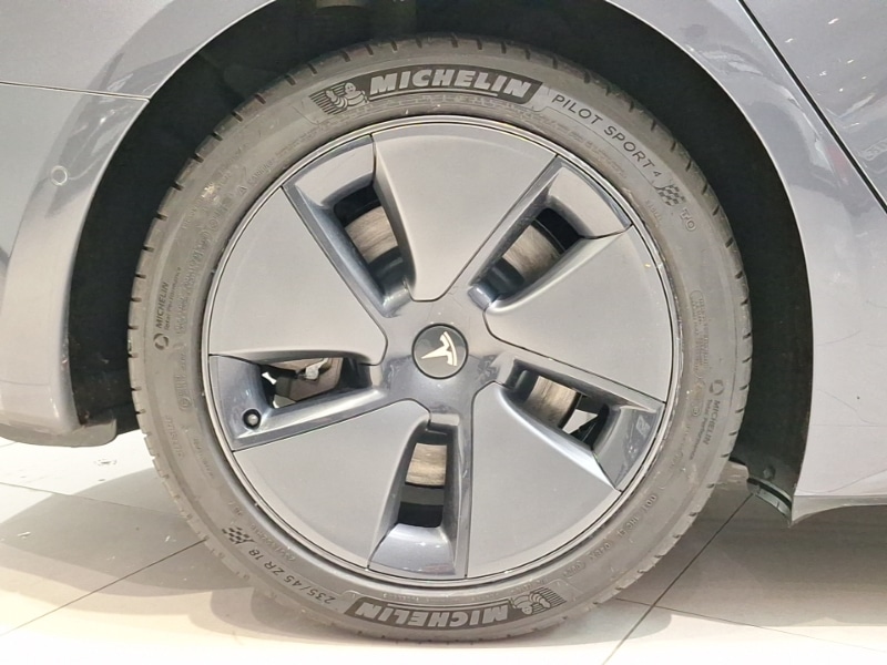 Used Tesla Model 3 2021 for sale - 76833907: Photo 12