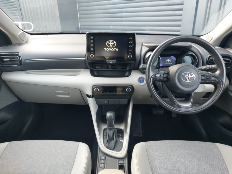 Used Toyota Yaris 2021 for sale - 77580576: Photo 2