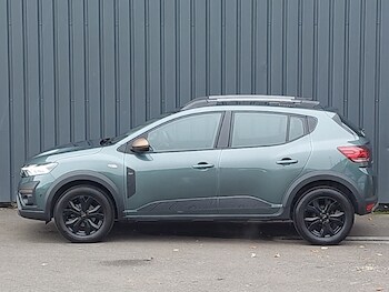 Used Dacia Sandero Stepway 2024 for sale - 76369863: Photo