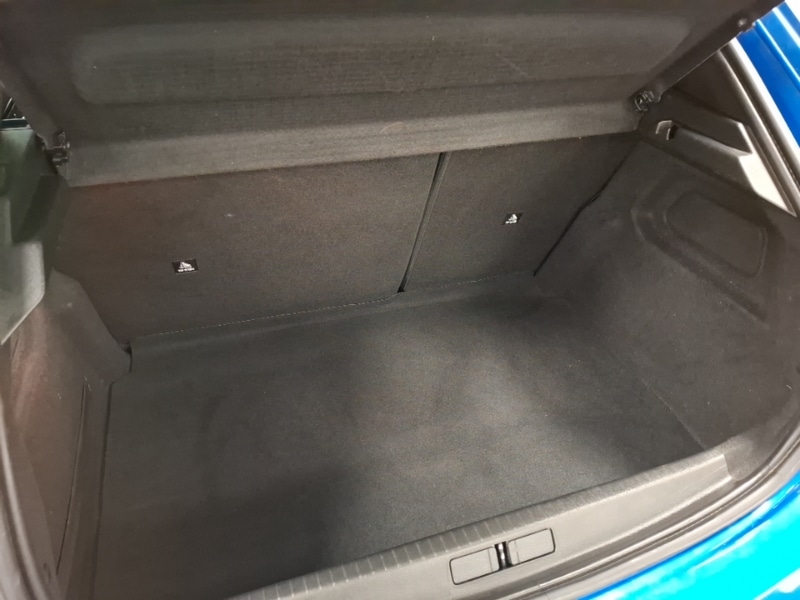 Used Peugeot 208 2023 for sale - 77008790: Photo 8