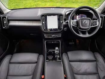 Used Volvo XC40 2024 for sale - 77046636: Photo