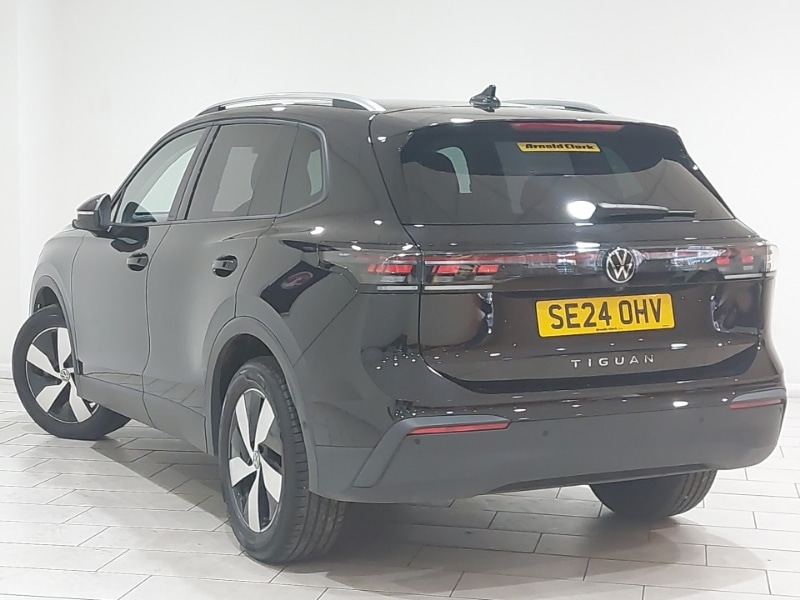 Used Volkswagen Tiguan 2024 for sale - 76925762: Photo 3