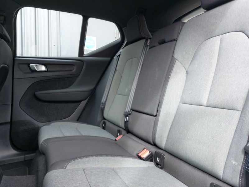 Used Volvo XC40 2023 for sale - 76771296: Photo 6