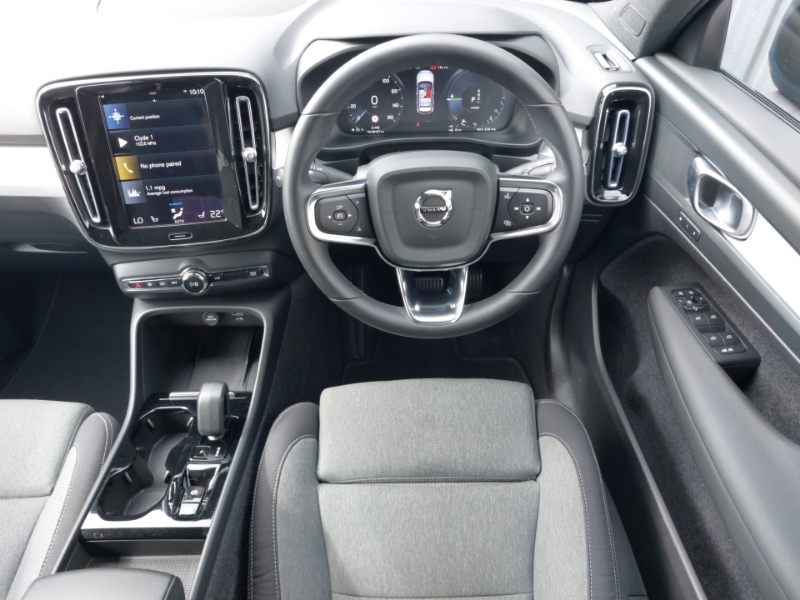 Used Volvo XC40 2023 for sale - 76771296: Photo 7