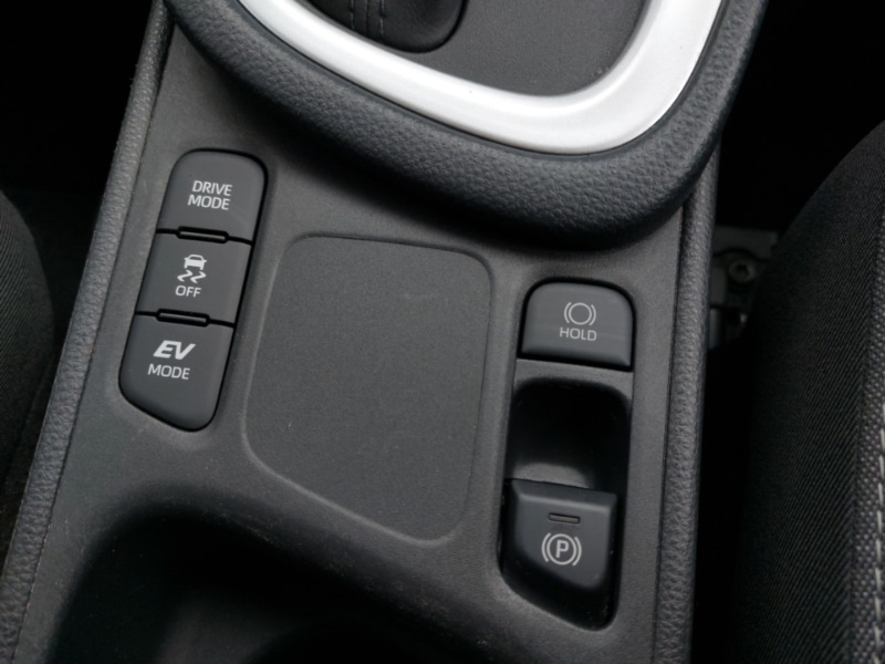 Used Toyota Yaris 2023 for sale - 77985255: Photo 12