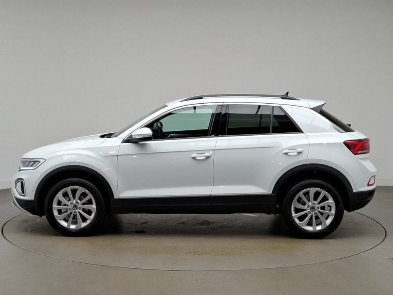 Used Volkswagen T-Roc 2025 for sale - 76093982: Photo 4