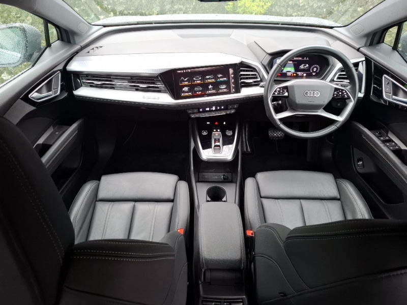 Used Audi Q4 e-tron 2024 for sale - 77544680: Photo 2