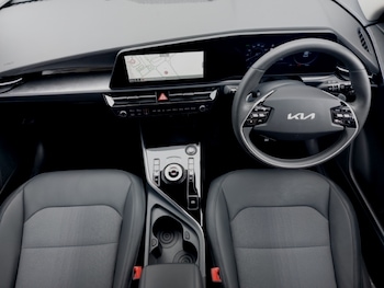 Used Kia Niro 2024 for sale - 75558050: Photo