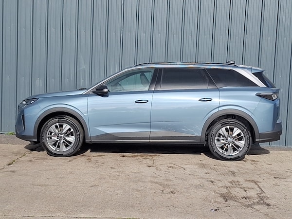 Used Peugeot 5008 2025 for sale - 76254273: Photo 4