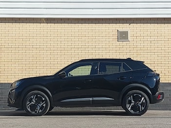 Used Peugeot 2008 2024 for sale - 75686329: Photo