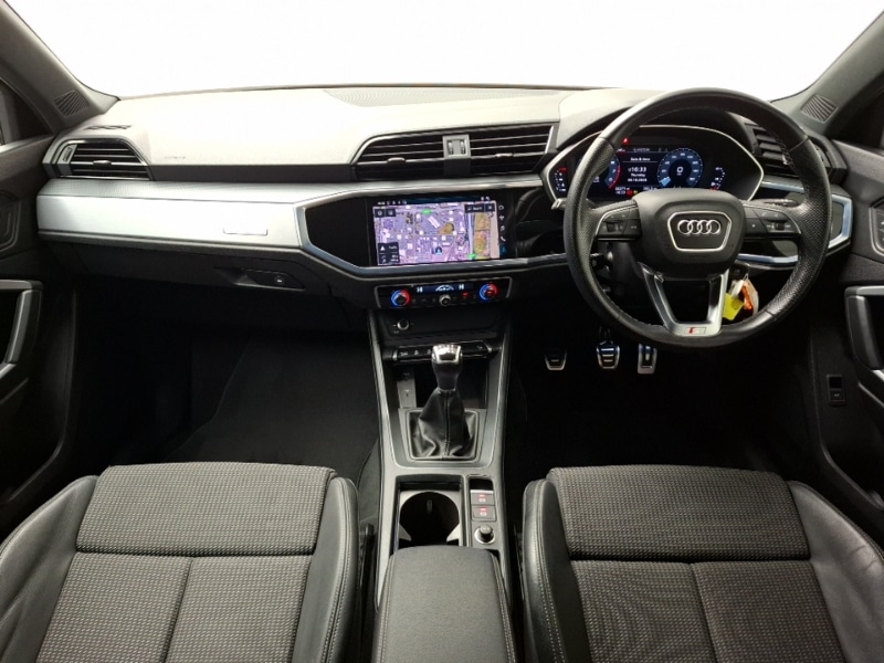 Used Audi Q3 2023 for sale - 76419140: Photo 2