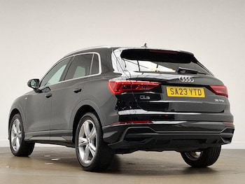 Used Audi Q3 2023 for sale - 76419140: Photo