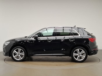 Used Audi Q3 2023 for sale - 76419140: Photo