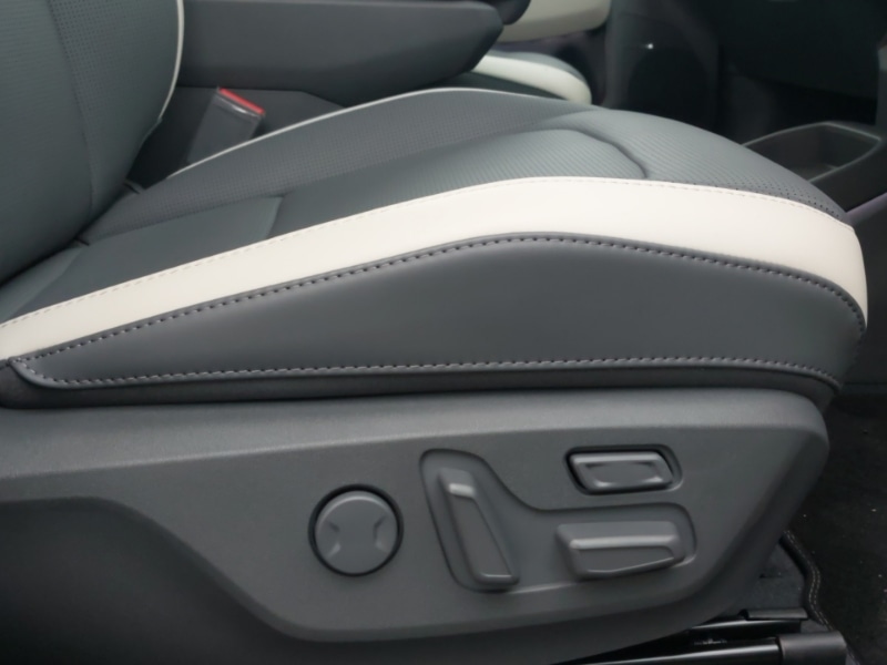 Used Kia EV3 2025 for sale - 77051346: Photo 12