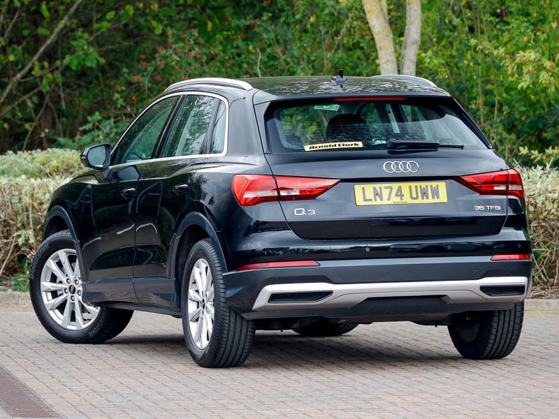 Used Audi Q3 2024 for sale - 76414136: Photo 3