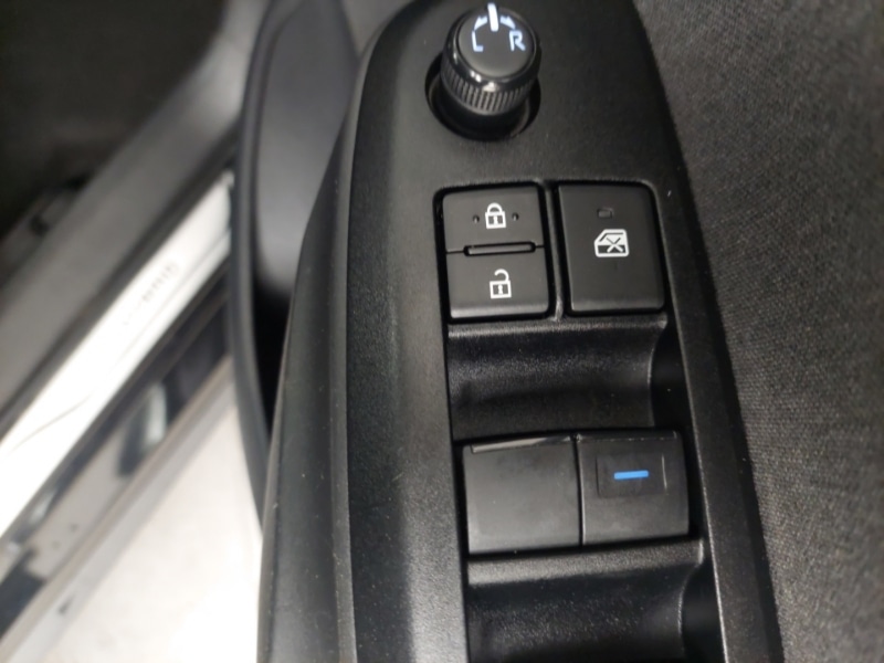 Used Toyota Yaris 2022 for sale - 77913508: Photo 12