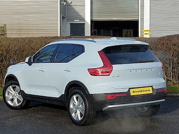 Used Volvo XC40 2025 for sale - 77569402: Photo