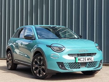 Used Fiat 600 2025 for sale - 76483638: Photo