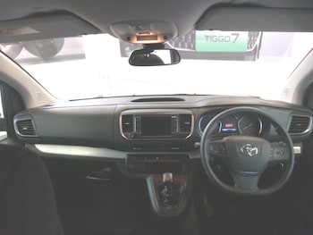 Used Toyota PROACE CITY Verso 2023 for sale - 77298768: Photo