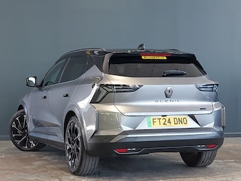 Used Renault Scenic E-Tech 2024 for sale - 76589472: Photo