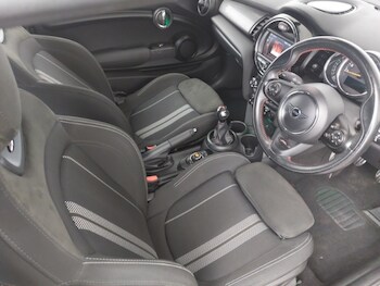 Used MINI Cooper 2020 for sale - 77070690: Photo