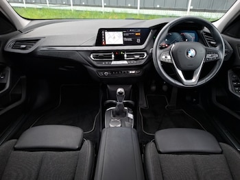 Used BMW 1 Series 2023 for sale - 77992080: Photo