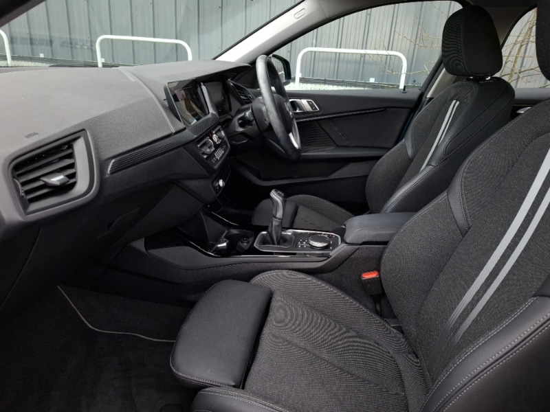 Used BMW 1 Series 2023 for sale - 77992080: Photo 5