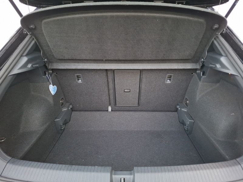 Used Volkswagen T-Roc 2022 for sale - 76472054: Photo 8