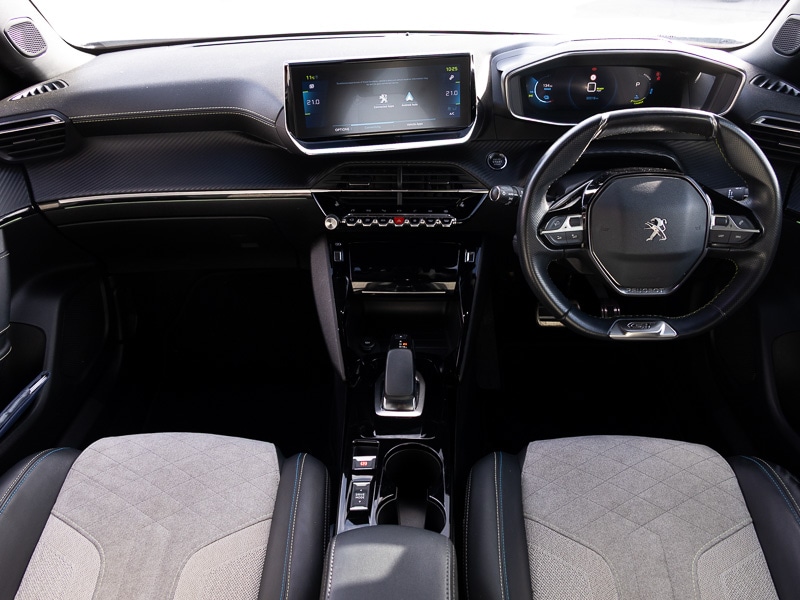 Used Peugeot 2008 2020 for sale - 77851857: Photo 2