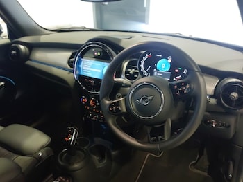 Used MINI Hatch 2023 for sale - 77797635: Photo