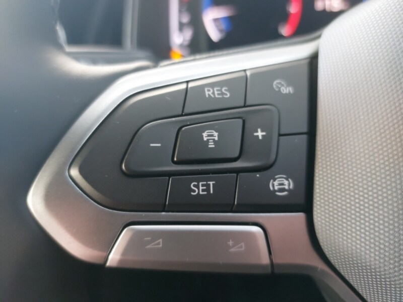 Used Volkswagen T-Roc 2025 for sale - 76947950: Photo 12