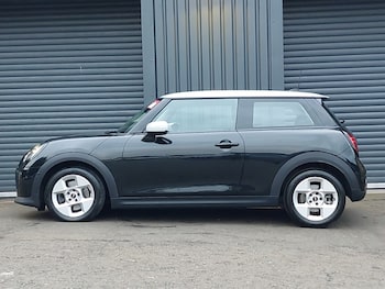 Used MINI Cooper 2024 for sale - 77956168: Photo