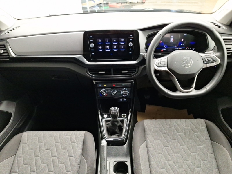 Used Volkswagen T-Cross 2024 for sale - 77174217: Photo 2